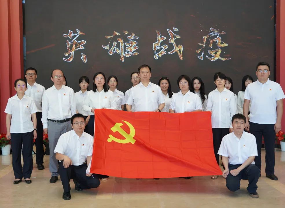 弘扬三大精神，锤炼过硬作风——武汉经开区检察院赴武汉市档案馆参观学习
